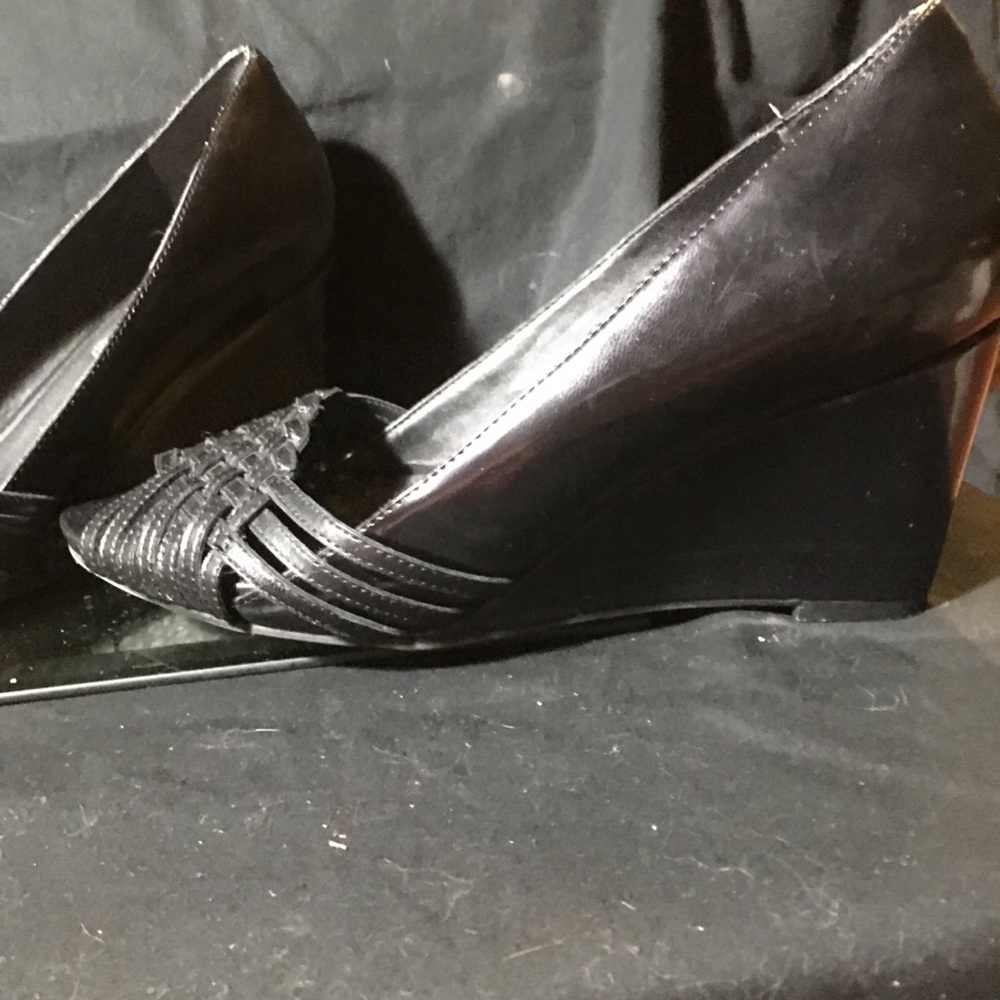 Wedges - Picture 2 of 3